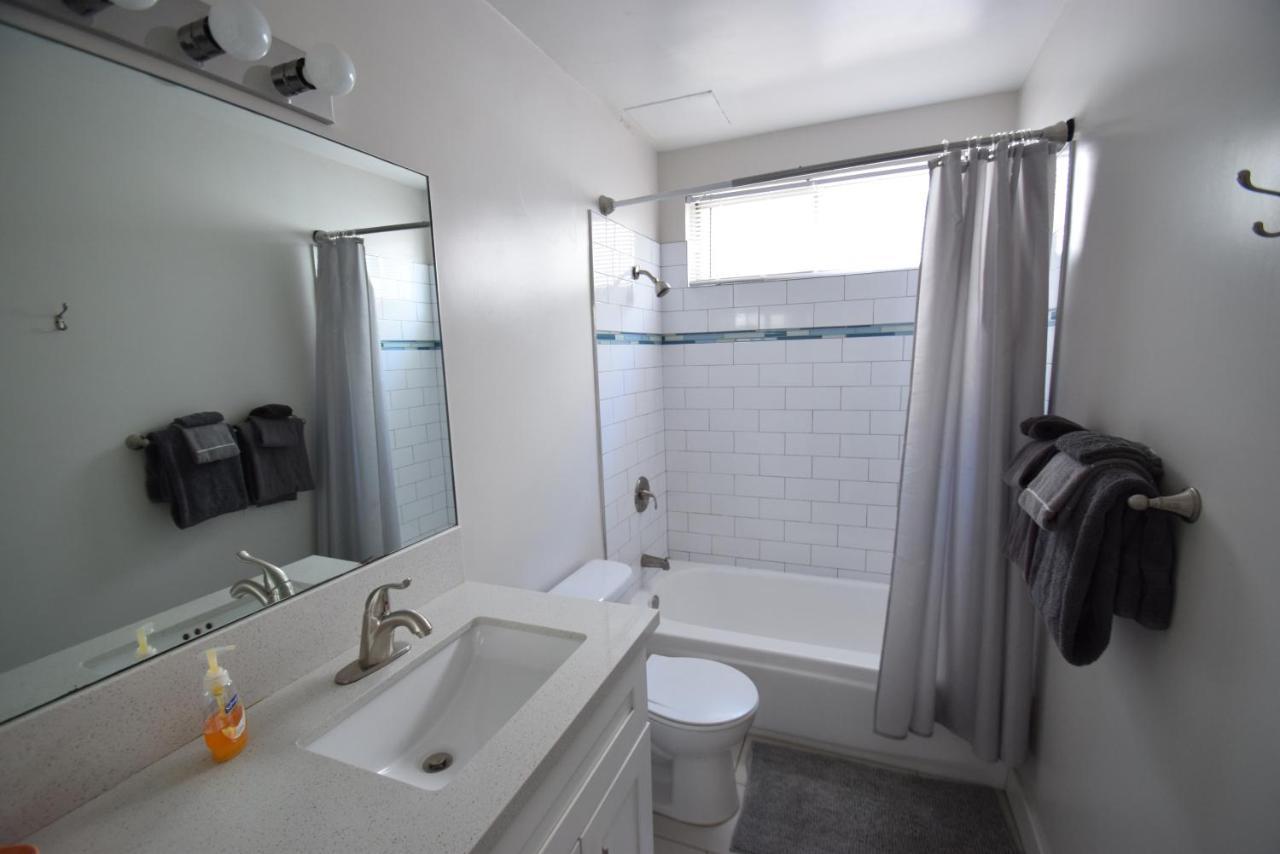 Apartment Hollywood Business *