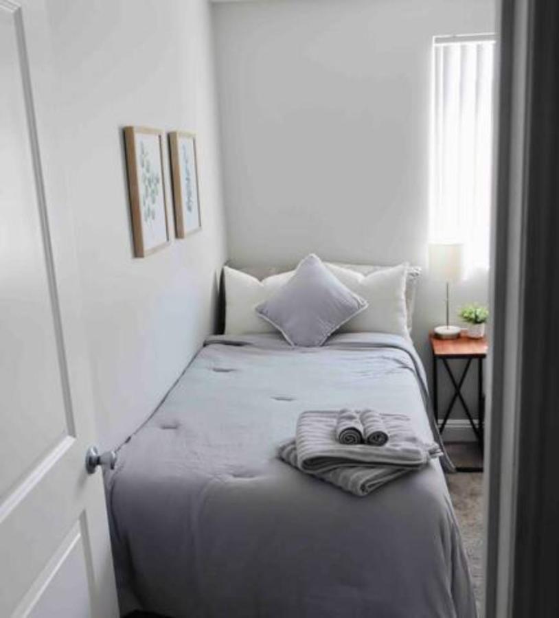 Private Long Term Bedrooms Near Usc & Sofi In Duplex