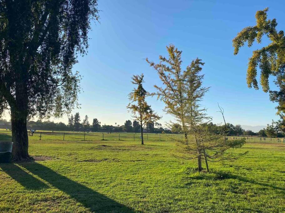 Hidden Gem La: 2bd W/ Dreamy Backyard Casa de férias *