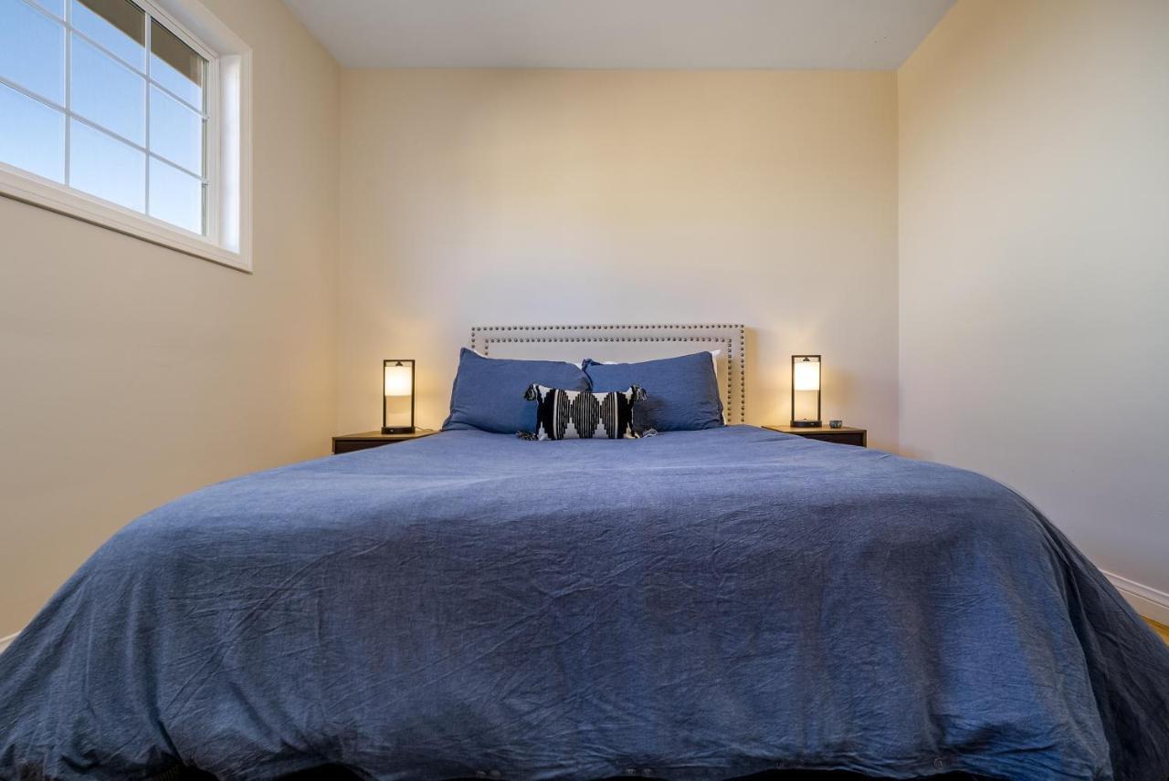 Beautiful Sunny La Oasis - 4br,2bt Whole House - Private Pool And Large Backyard! Los Angeles