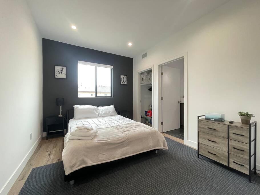 Delightful Town Close To Dtla Holiday home *
