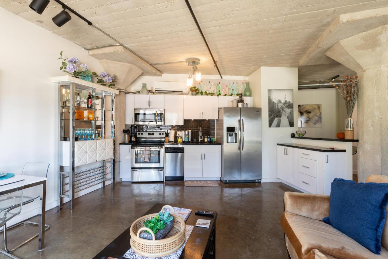 Charming Lofts In The Heart Of Hollywood Apartment Los Angeles
