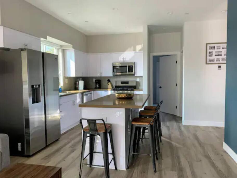 4br Townhouse In Mid City
