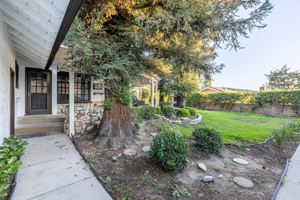 Stunning, Newly Remodeled Bright Pousada Los Angeles