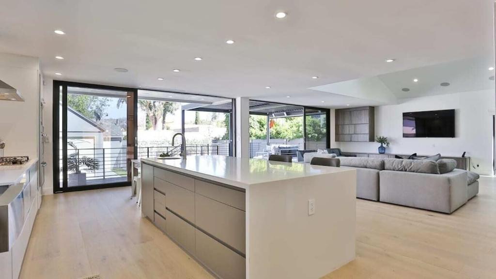 Villa West Hollywood 5 Bd House W Pool &