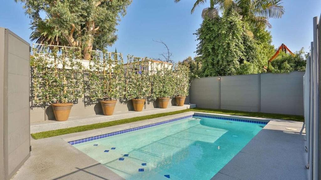 West Hollywood 5 Bd House W Pool & *