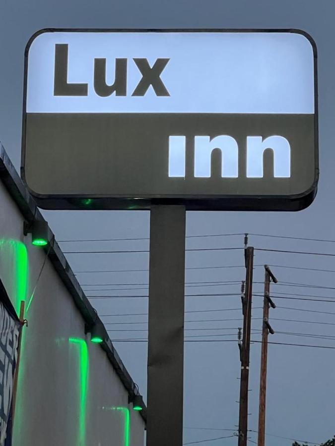 Lux Pensão *