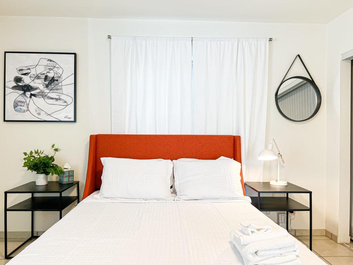 Cheerful 1-bedroom Casa de férias