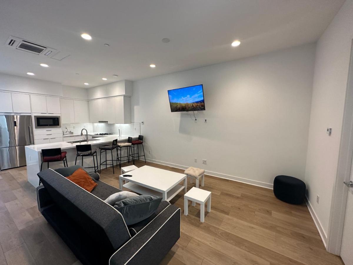 Hollywood Modern Beautiful Place For My Guests Holiday home Los Angeles