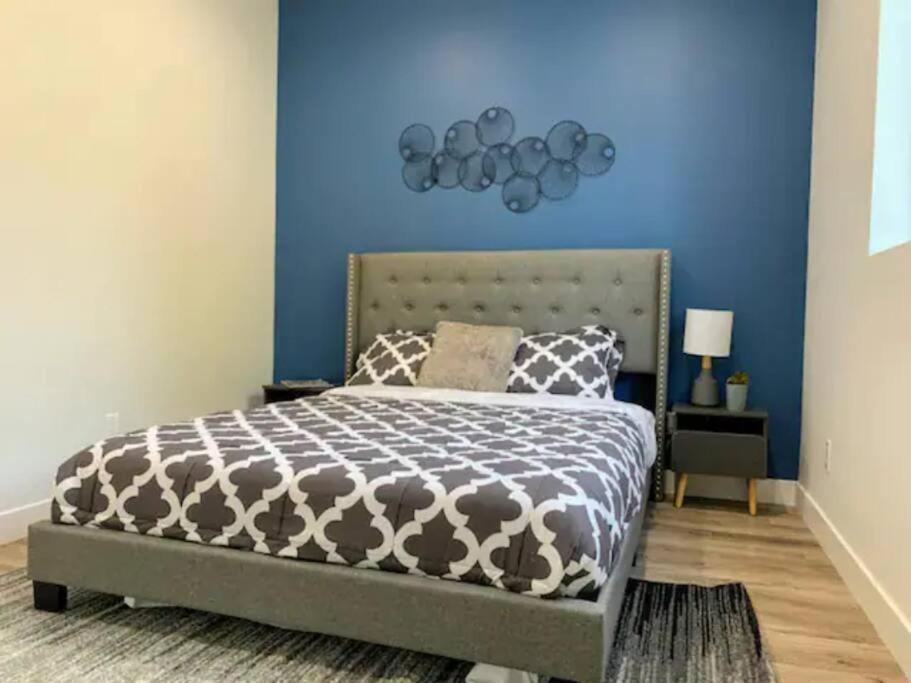 4br Townhouse In Mid City Holiday home *