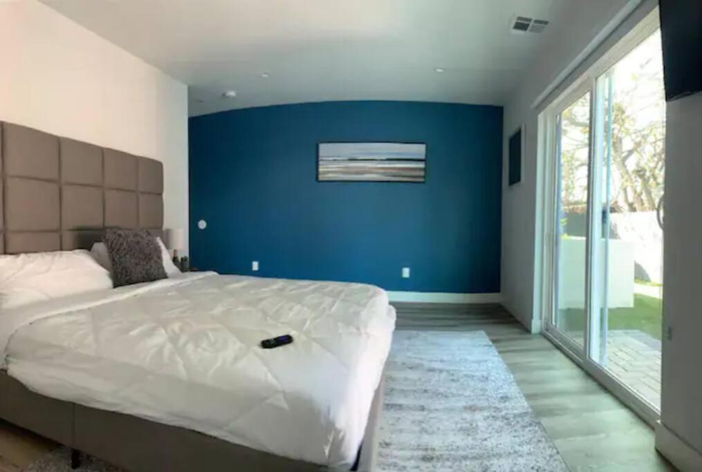 4br Townhouse In Mid City