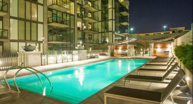 Dtla Convention Center Suites *