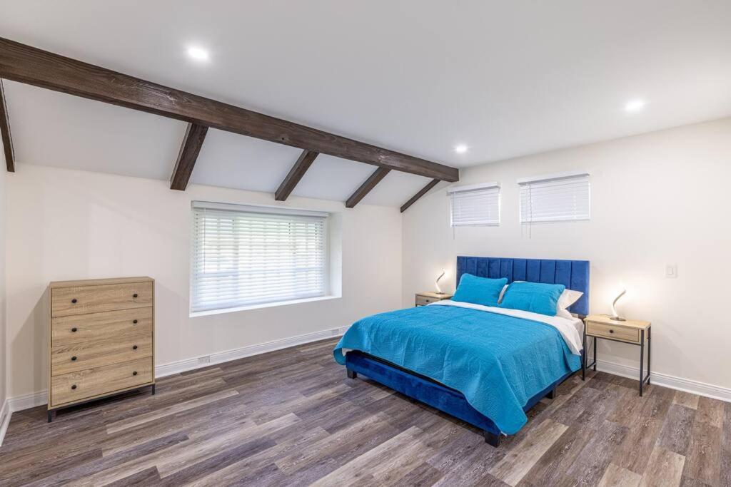 Stunning, Newly Remodeled Bright Pousada Los Angeles