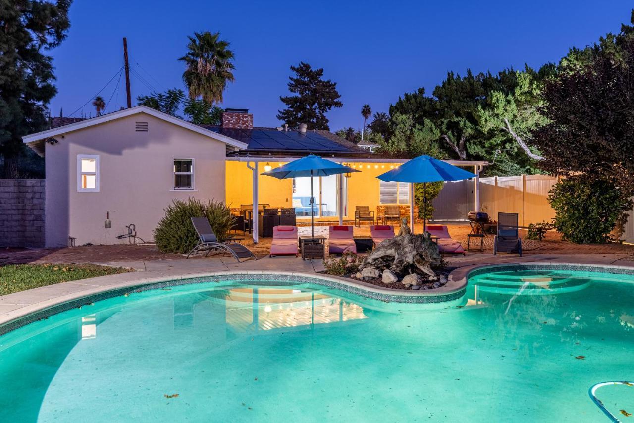 Spacious With Garden & Pool