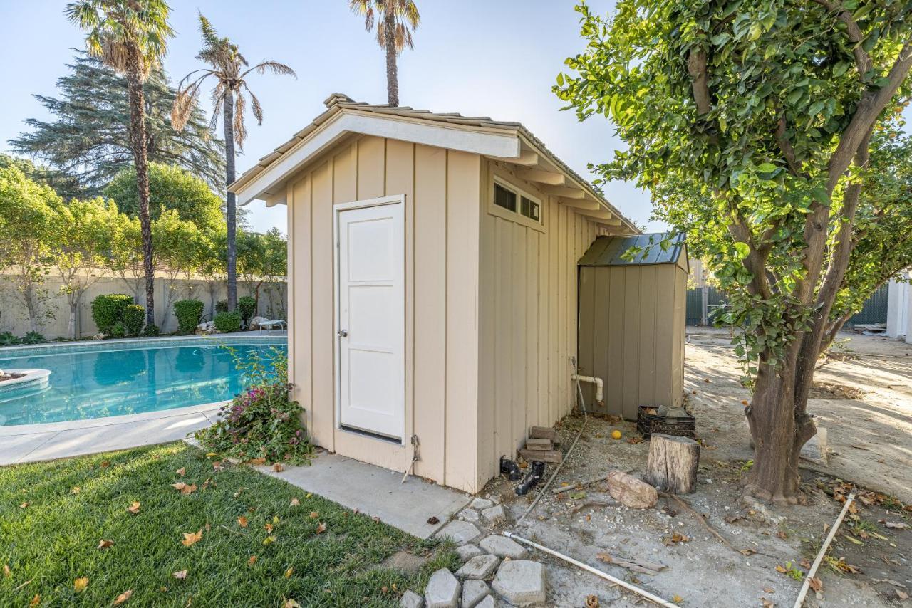 Spacious With Garden & Pool *