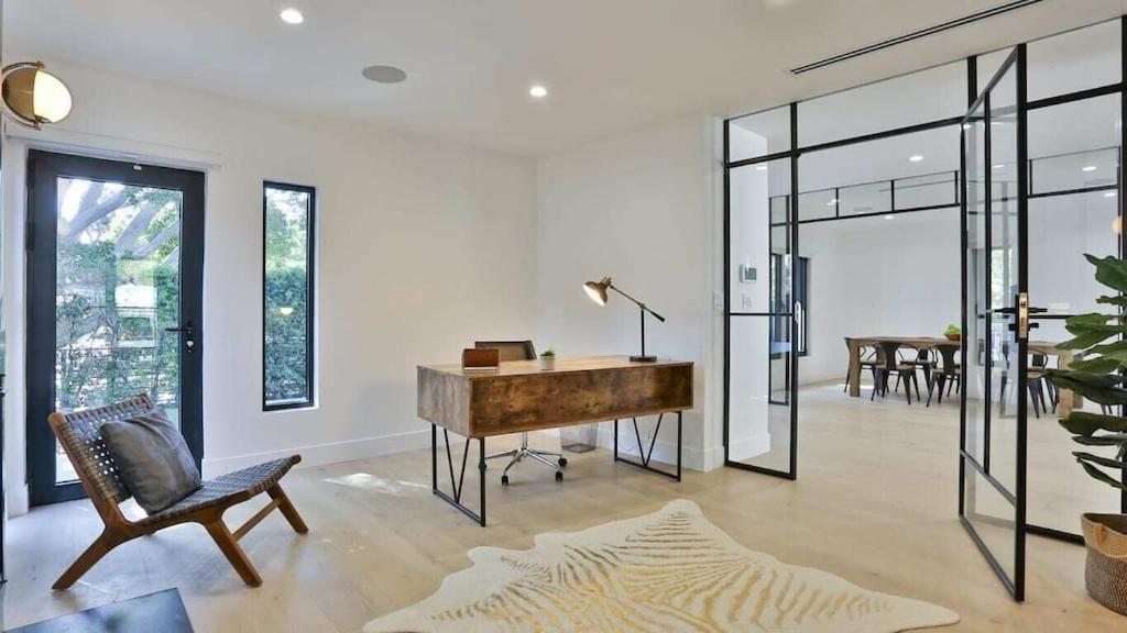 West Hollywood 5 Bd House W Pool & Villa *