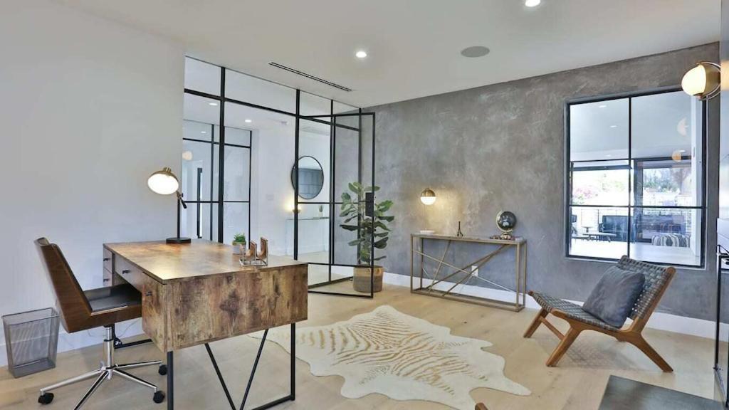 West Hollywood 5 Bd House W Pool & *