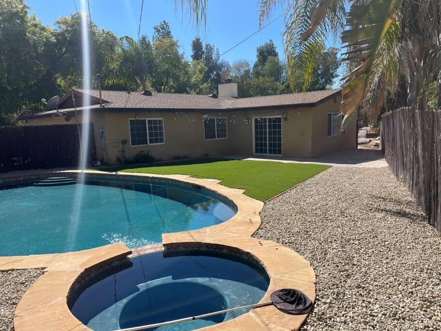 Woodland Hills 3 Bedroom W/ Pool And * Los Angeles