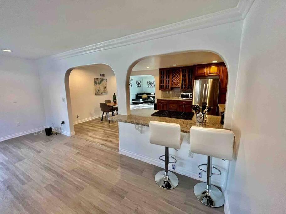 Holiday home Woodland Hills 3 Bedroom W/ Pool And Los Angeles