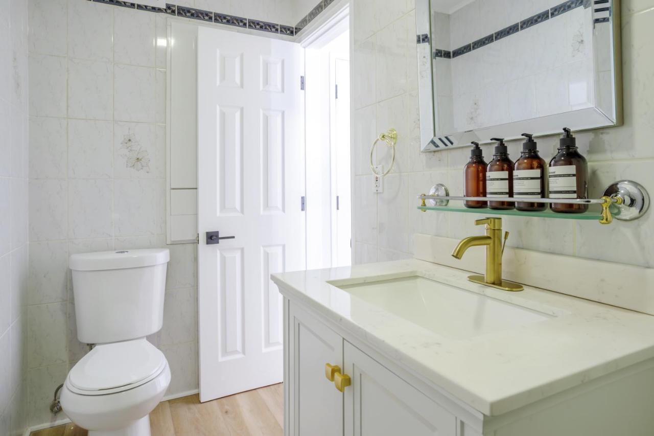 New 5 Bed W/hot Tub Close To Universal Sleeps 12 Casa de férias Los Angeles