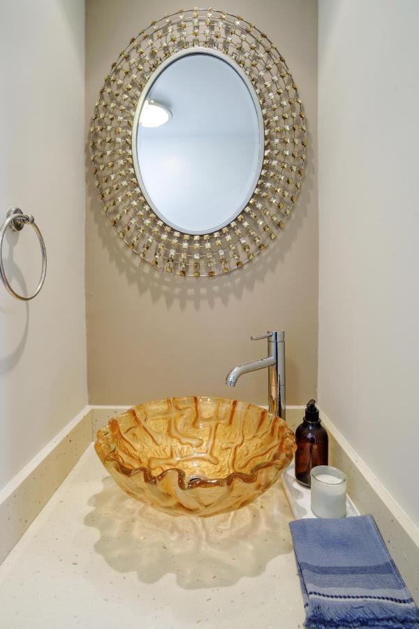New 5 Bed W/hot Tub Close To Universal Sleeps 12 *