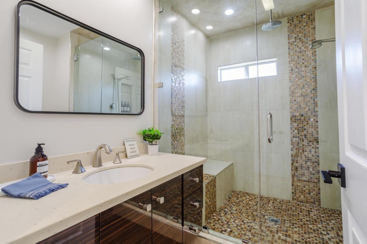 New 5 Bed W/hot Tub Close To Universal Sleeps 12 Casa de férias *