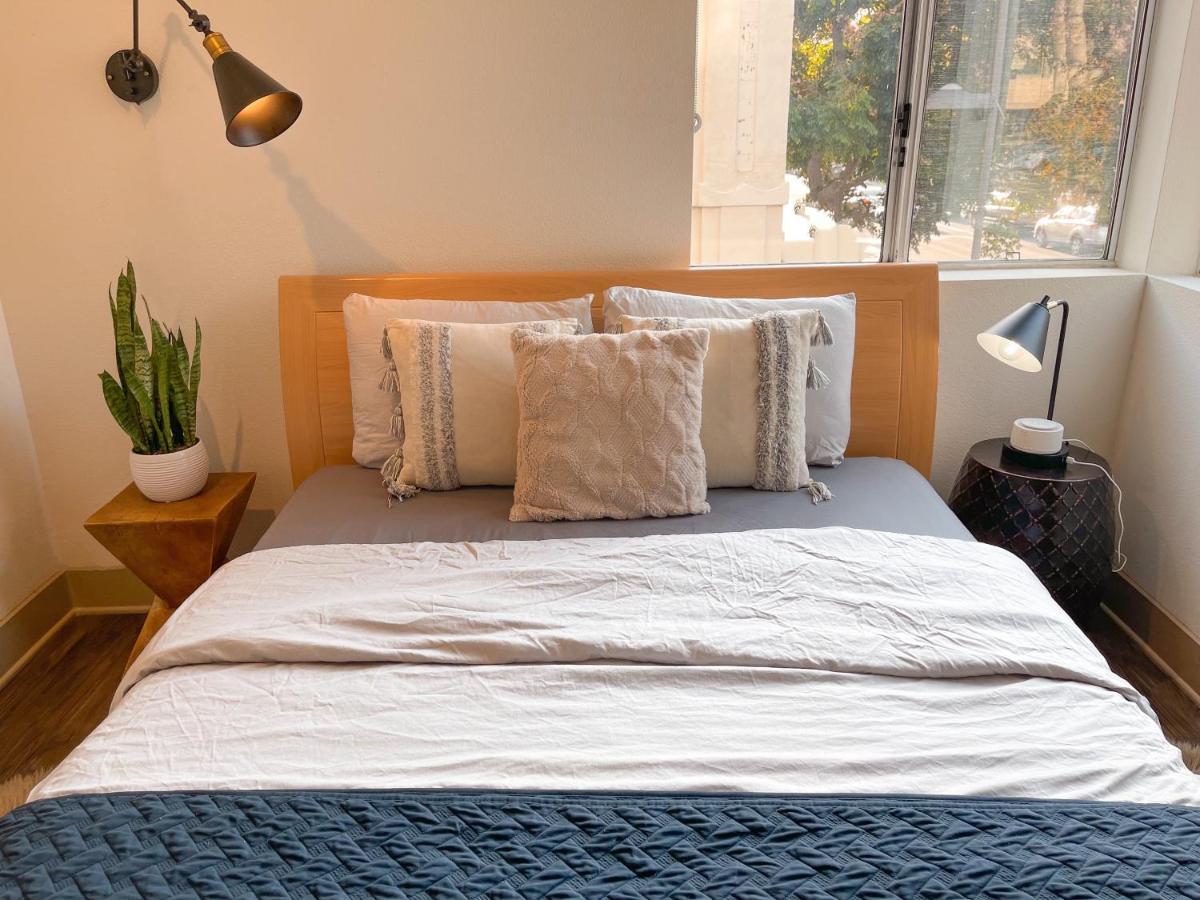 2bdr&parking 5-10min To Santa Monica Pier Apartment Los Angeles