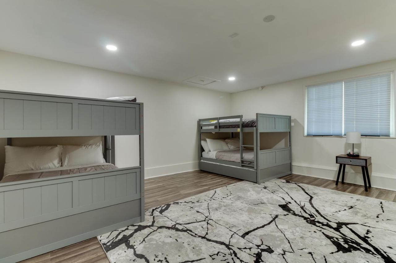 4 Bedroom West Hills Charmer With Pool And Jacuzzi Los Angeles