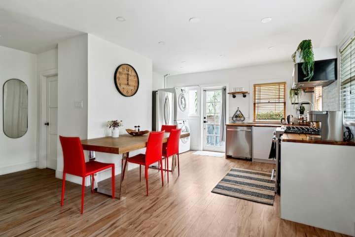 Culver 2 Bedroom Walking Distance To Downtown Unit B Los Angeles