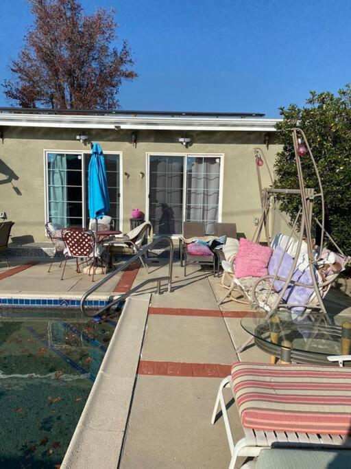 Vacation W Pool &garden 6 Guests Near Csun Holiday home *