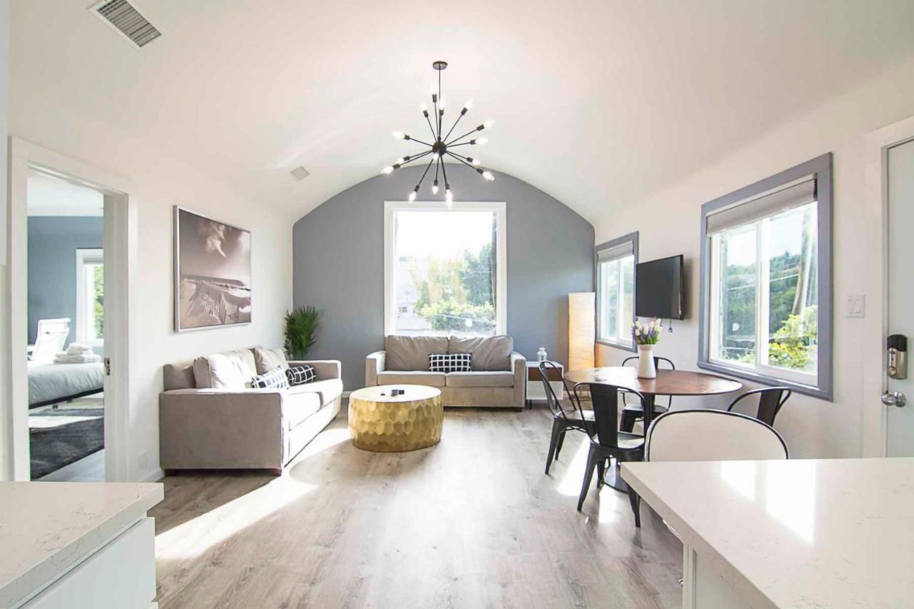 Penthouse One At World Artists Living Hollywood Apartment *