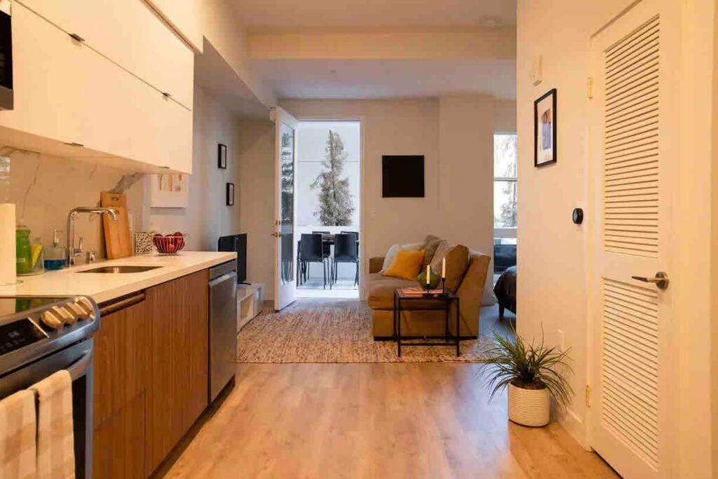 Apartment Hollywood Dream