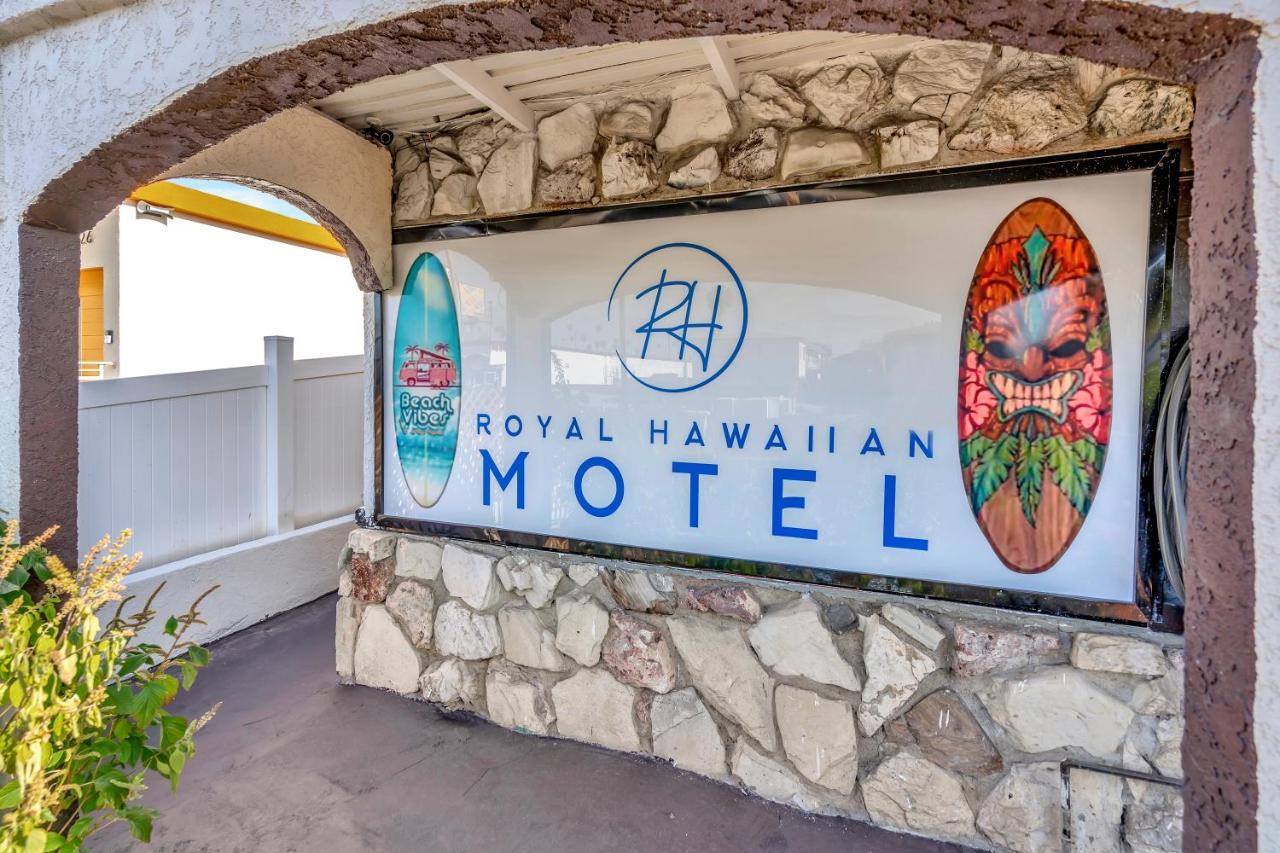 Royal Hawaiian - Mid City, Angeles