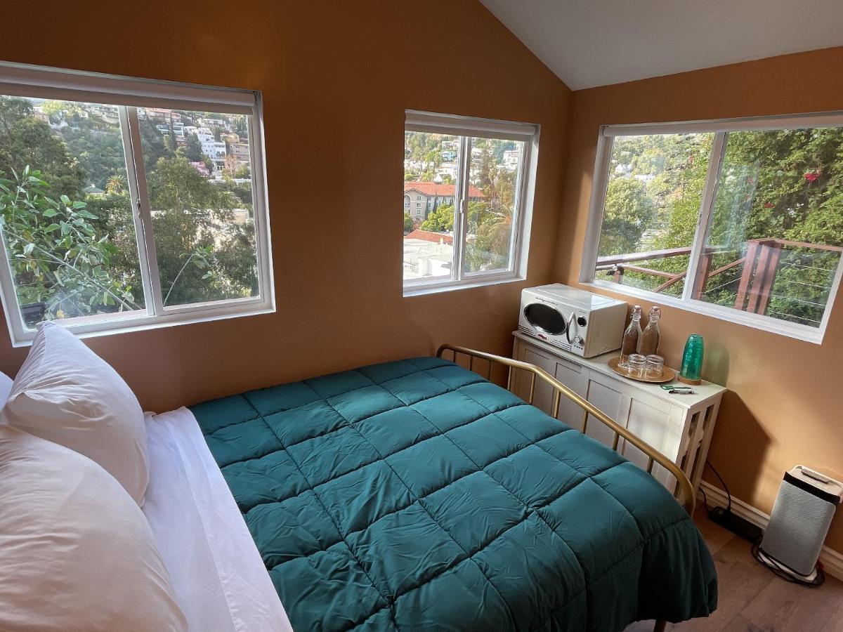 Glamping Hollywood Hills - Luxury Tiny House