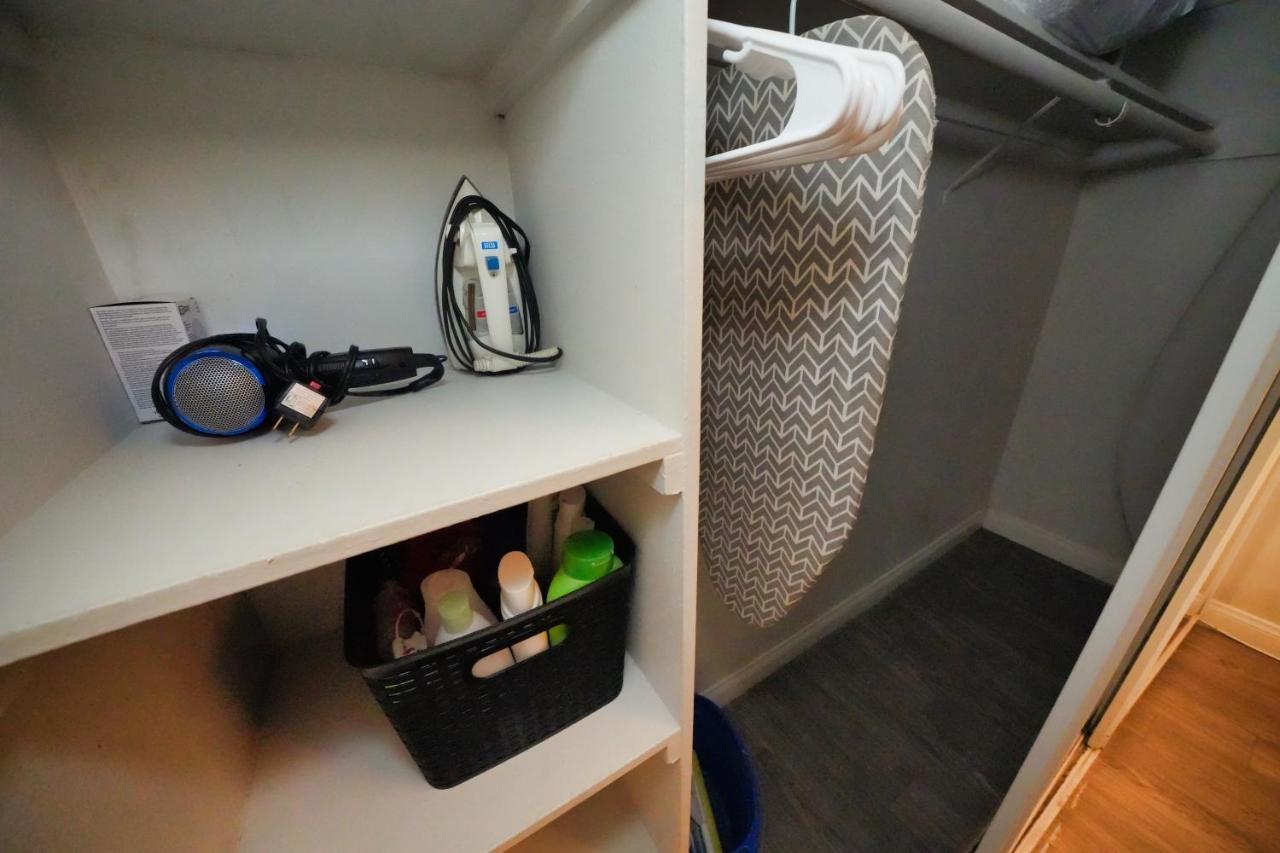 Apartamento Hollywood Studio With Pool Close To Downtown
