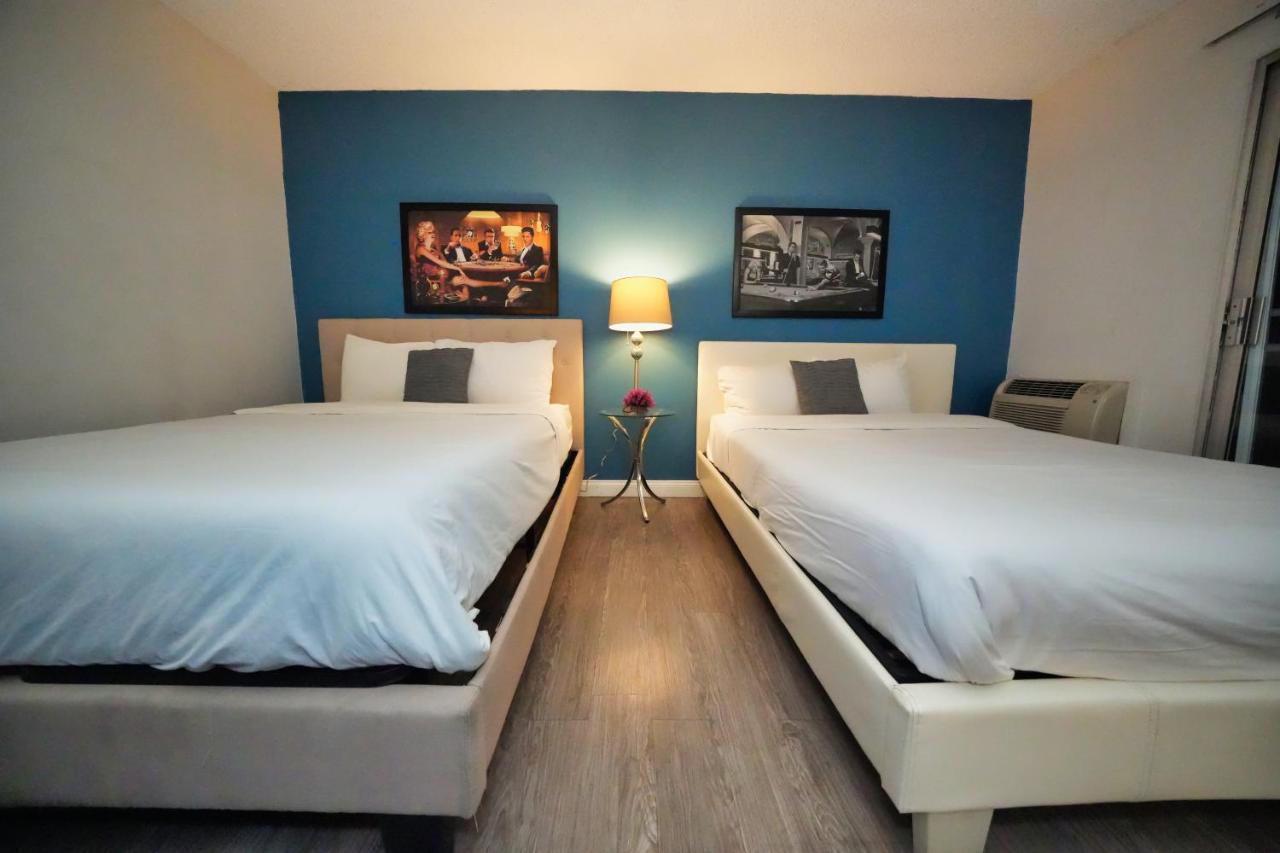 Apartamento Hollywood Studio With Pool Close To Downtown