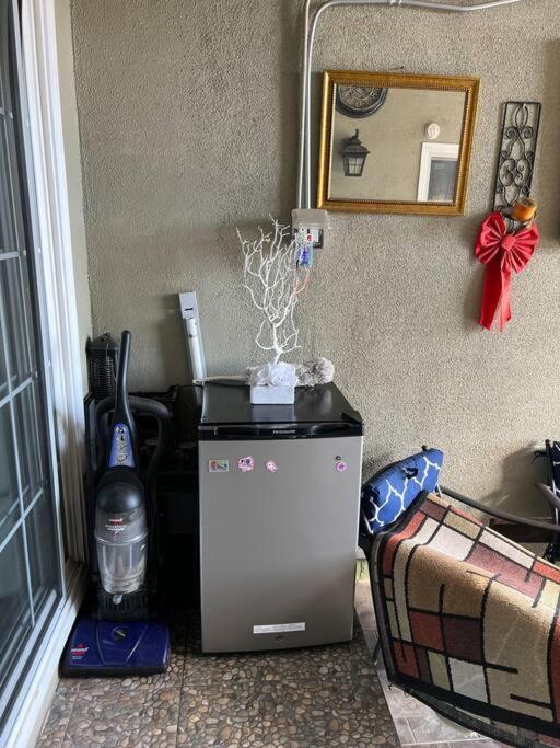 Vacation W Pool &garden 6 Guests Near Csun Holiday home *