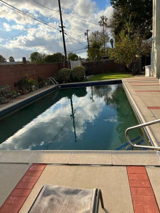 Holiday home Vacation W Pool &garden 6 Guests Near Csun Los Angeles