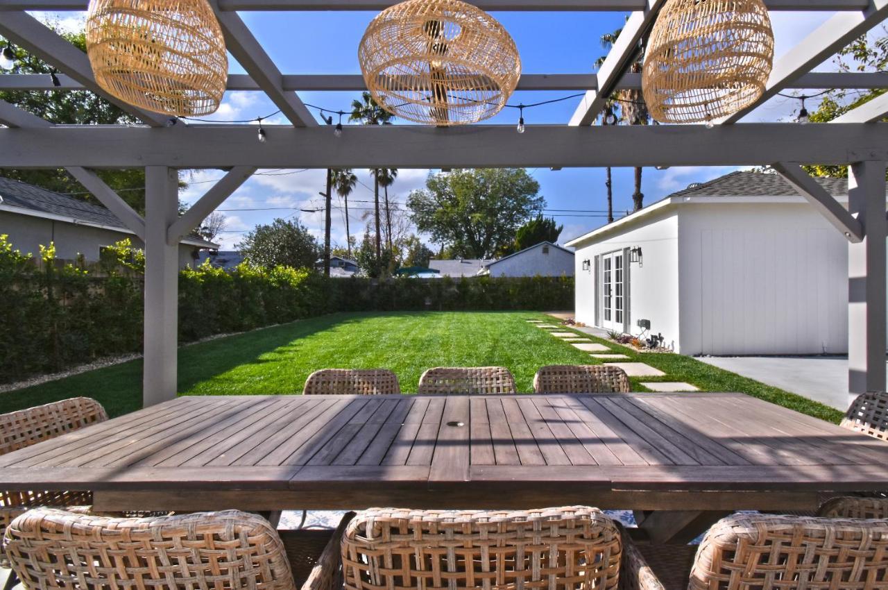 Beautiful Designer 4 Bed Near Universal Sleeps 10 Jacuzzi *