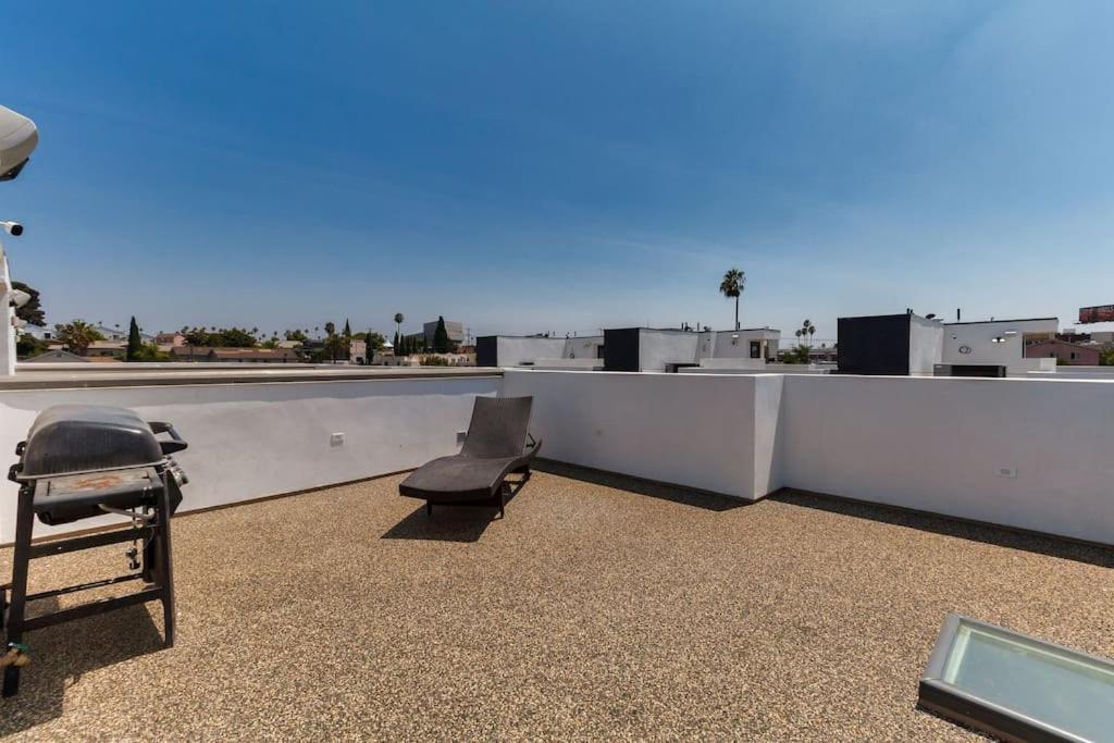 Modern 4 Bedroom With Rooftop Deck #1 Los Angeles