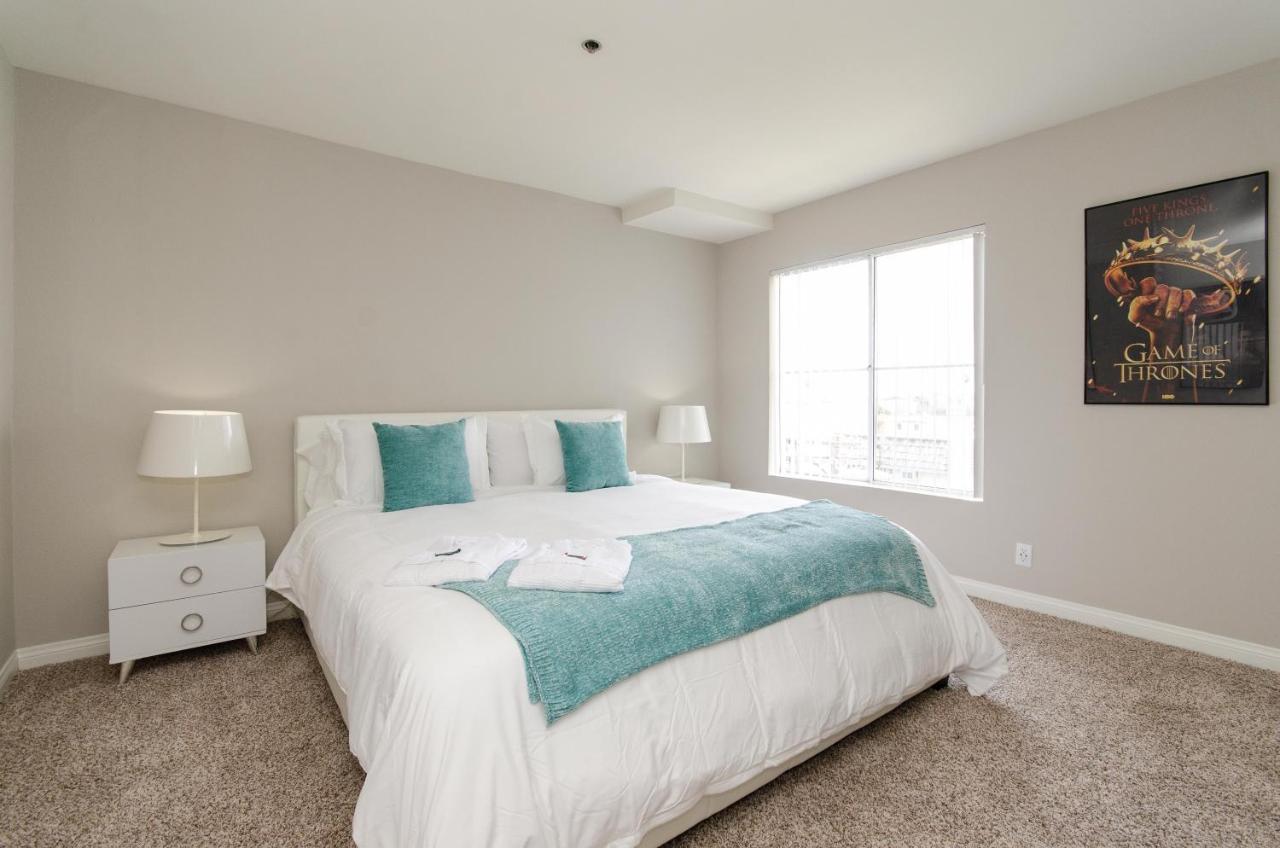 Apartment Sunset Strip 2 Bedroom 2 Bathroom With Pool & Views