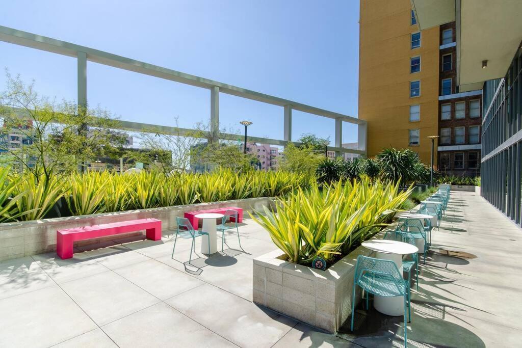 Apartment Skyline Views 3bed Apt La Live Convntion Centr 11110 Los Angeles