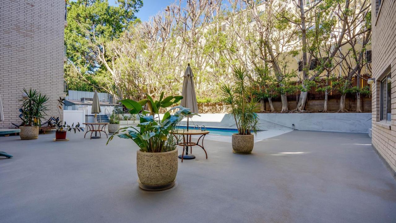 Apartamento Hollywood 2 Bedroom *