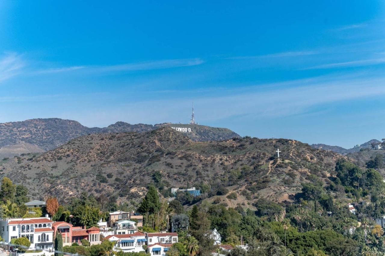 Hollywood Hideaway Holiday home *