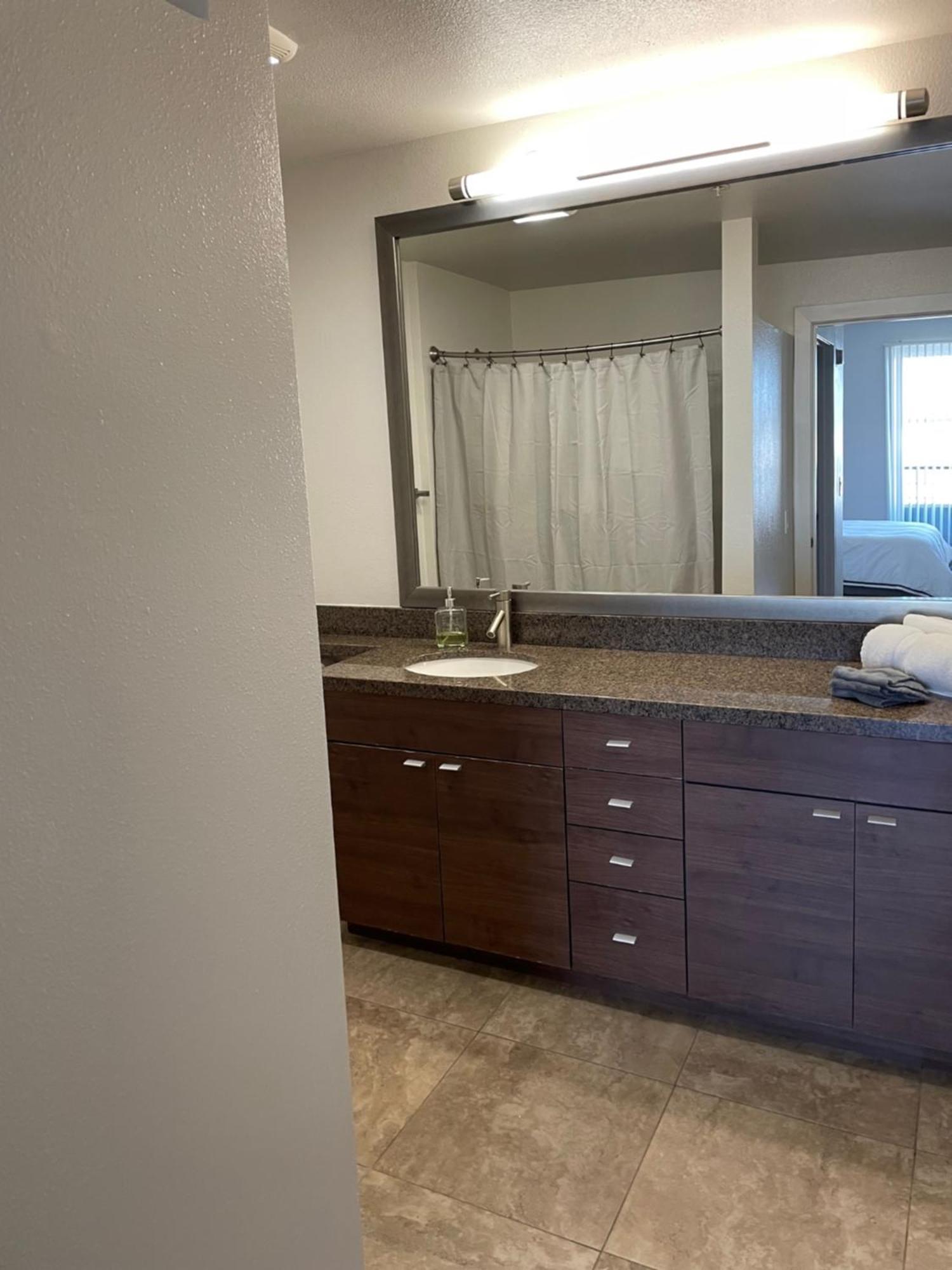 Marina: Modern Gated With Dual Master