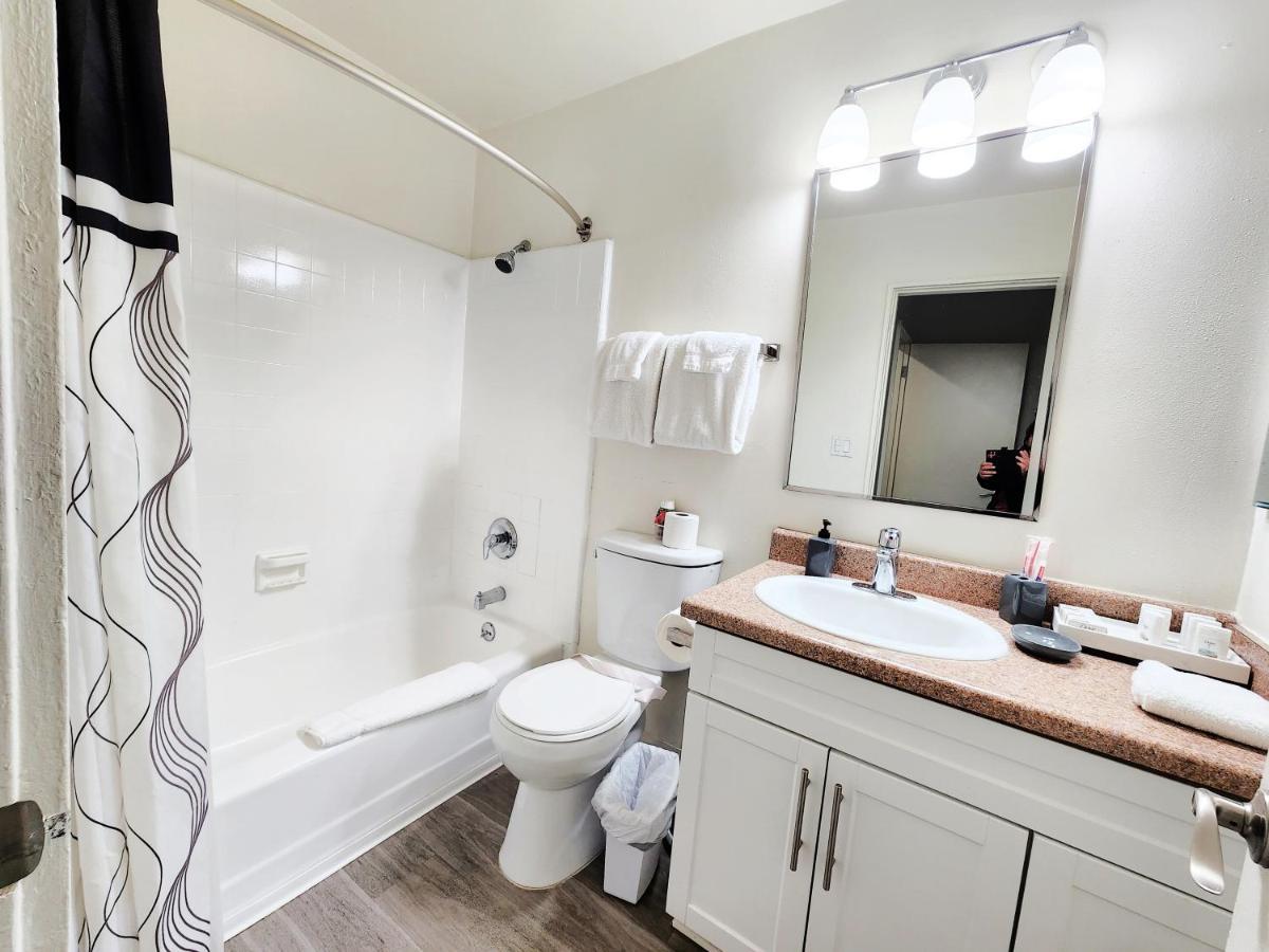 Aparthotel Stayspro - Executive Santa Monica