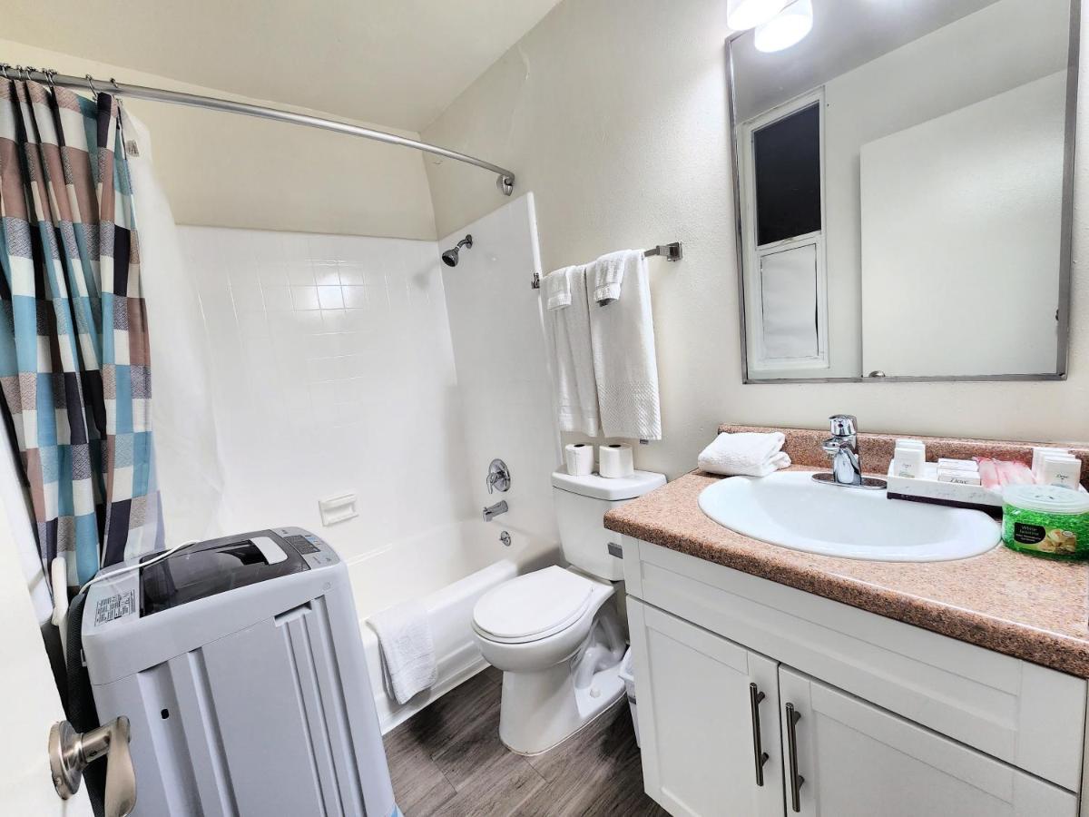 Aparthotel Stayspro - Executive Santa Monica *