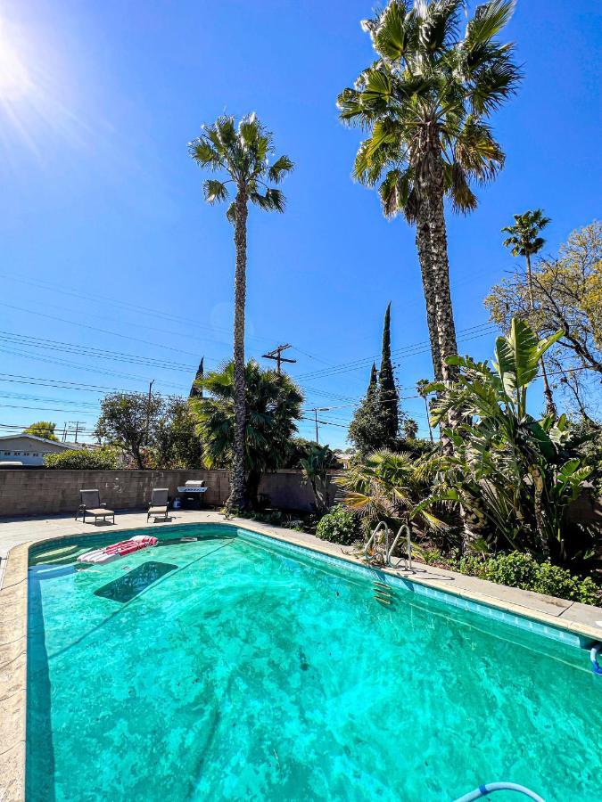 Holiday home Luxurious 4br House With Swimming Pool -fb *
