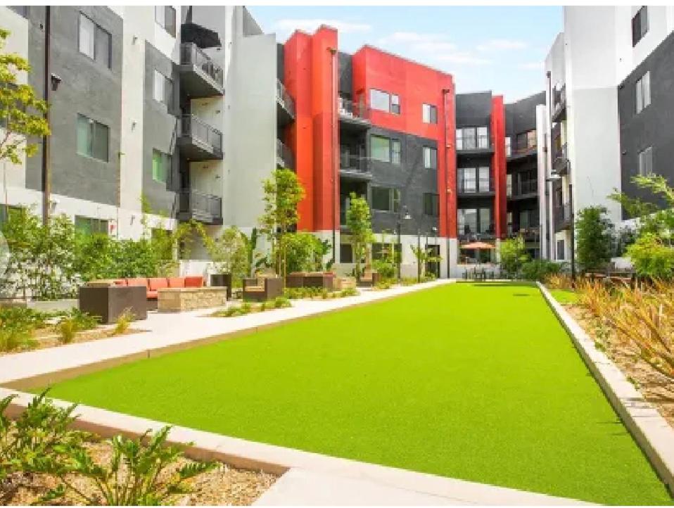 A-class Luxury 2 Bedrooms Apt In Woodland Hills Ca Apartment Los Angeles