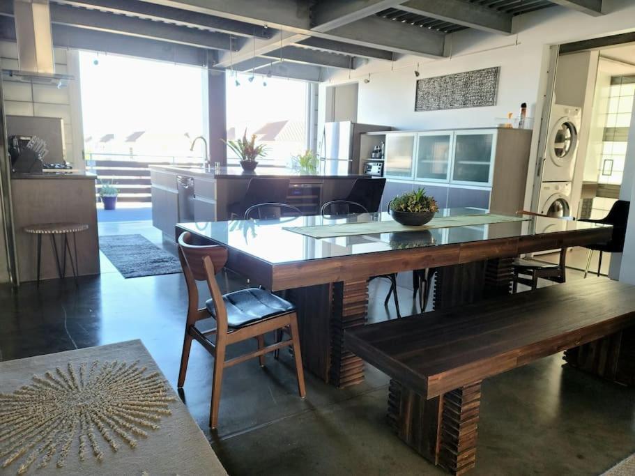 Villa Venice Beach The Steel Rose Compound Los Angeles
